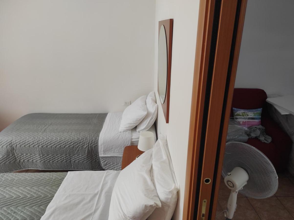 Apartament Casa Di Luca Lecco Zewnętrze zdjęcie